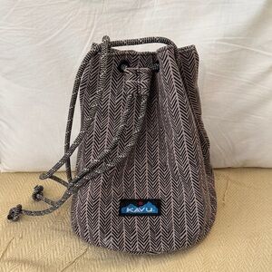 KAVU Herringbone Black and Cream Drawstring Bag
